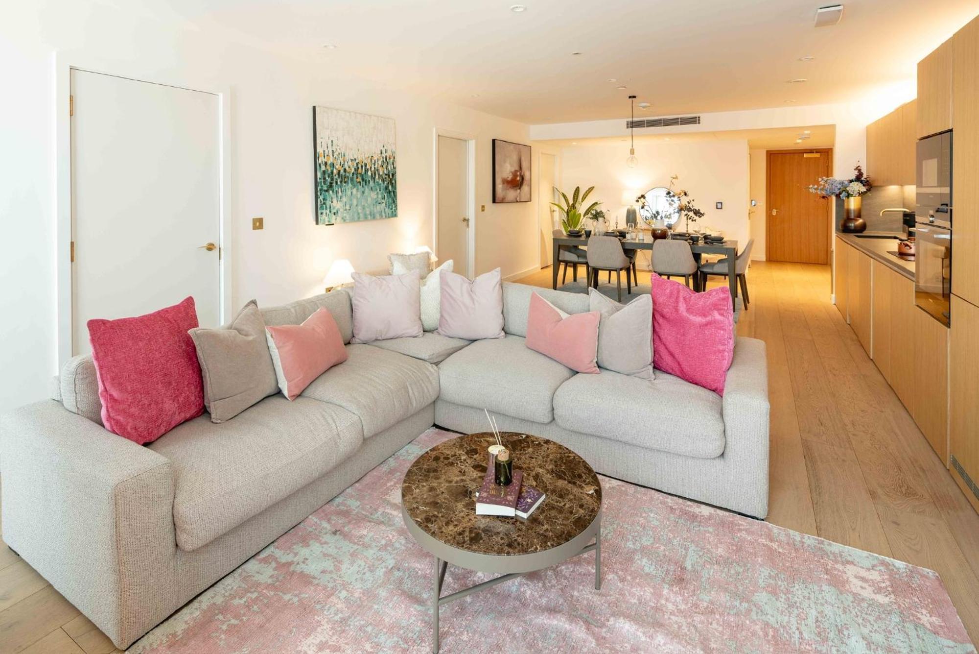 Apartment Kings Cross Canal View London